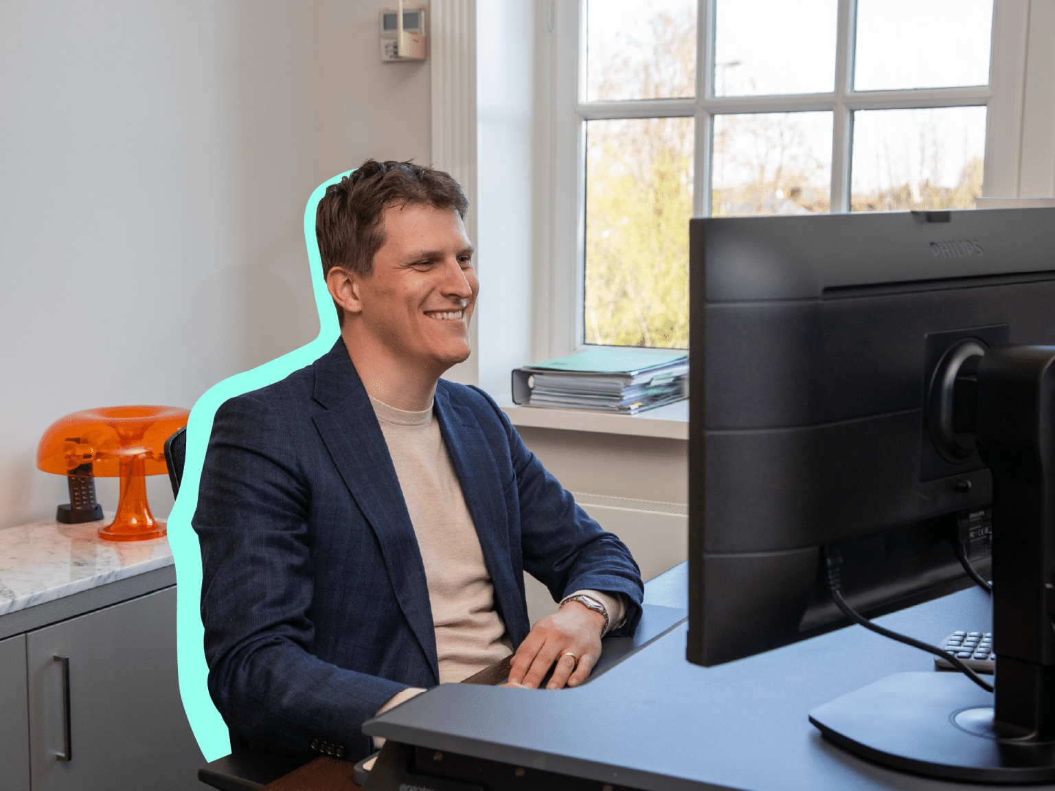Of het nu gaat om contracten, algemene voorwaarden of complexe zakelijke uitdagingen, Hooglander Advocaten biedt op maat gemaakte oplossingen om jou te beschermen voor juridische uitdagingen.