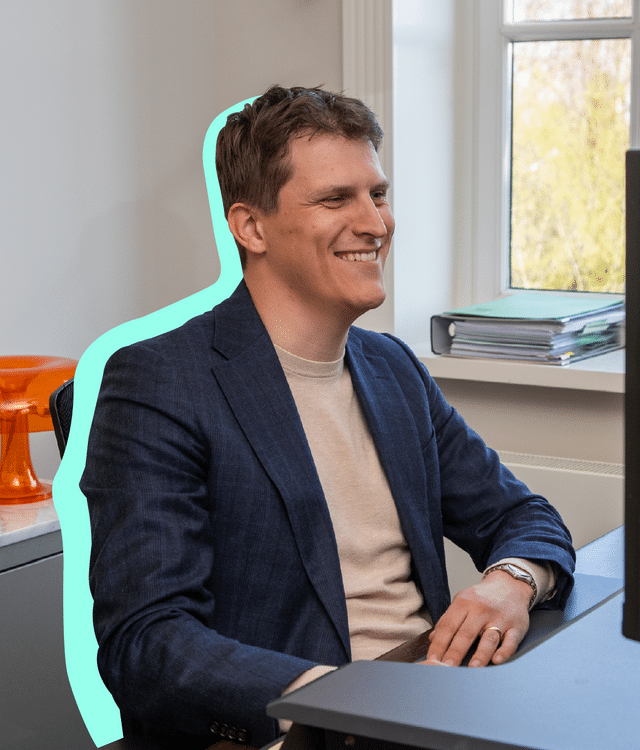 Of het nu gaat om contracten, algemene voorwaarden of complexe zakelijke uitdagingen, Hooglander Advocaten biedt op maat gemaakte oplossingen om jou te beschermen voor juridische uitdagingen.
